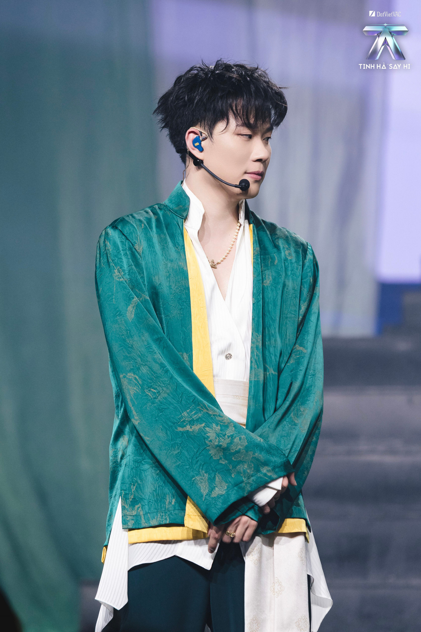 Thấy gì từ việc Tinh hà say hi đưa ca trù, Tấm Cám vào âm nhạc đương đại Thấy gì từ việc Tinh hà say hi đưa ca trù, Tấm Cám vào âm nhạc đương đại