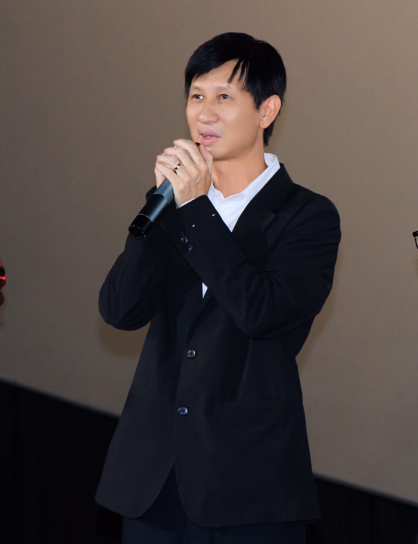 bilr0081.jpg