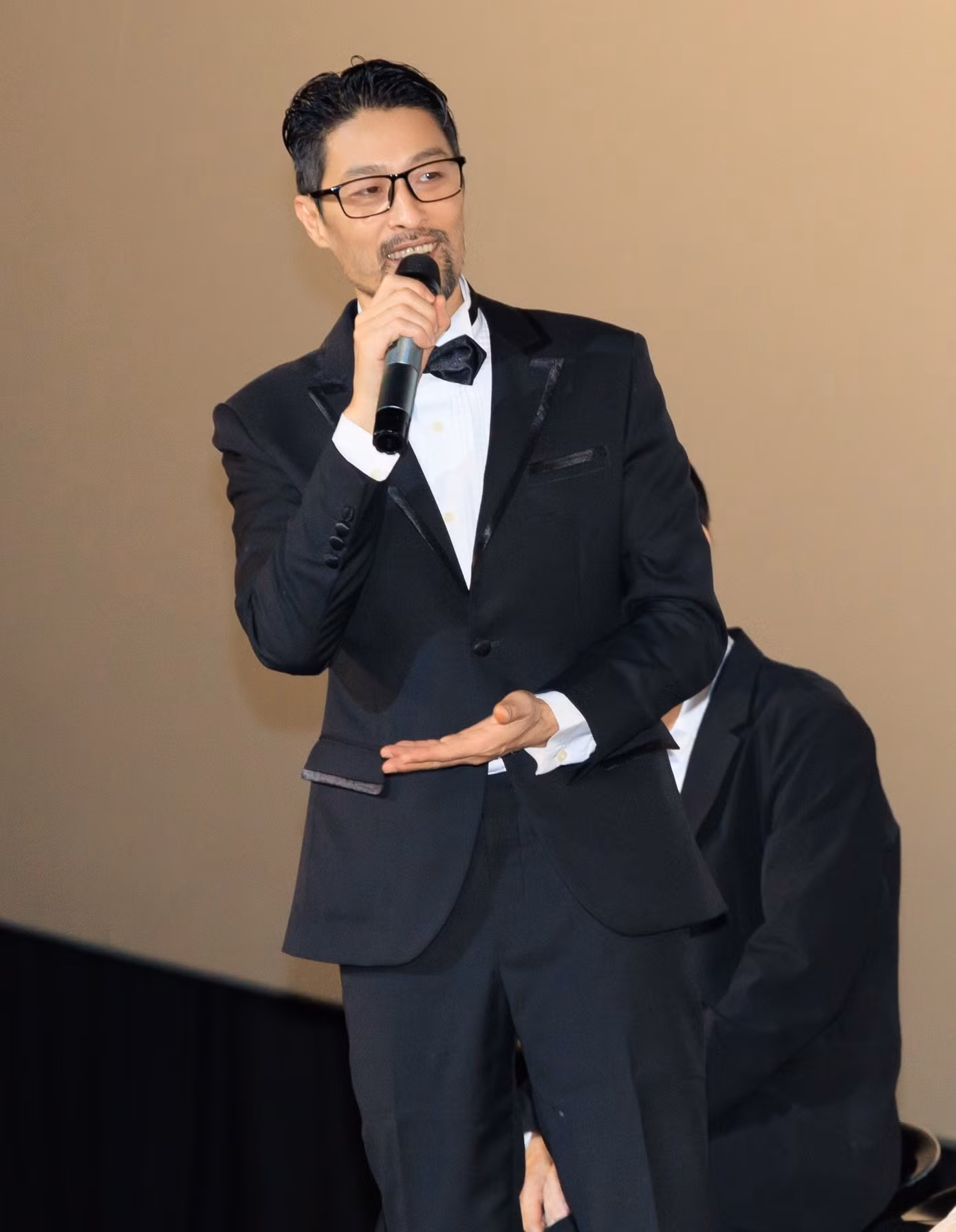 bilr0112.jpg