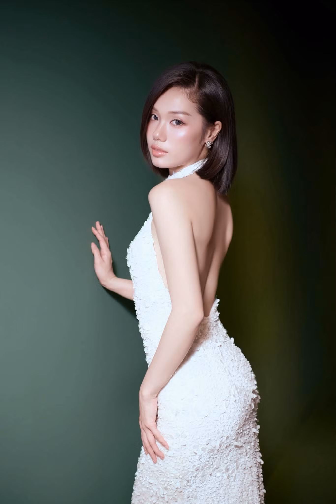 Phim chưa kịp b&aacute;n v&eacute;, đạo diễn đ&atilde; hai lần xin lỗi- Ảnh 3.