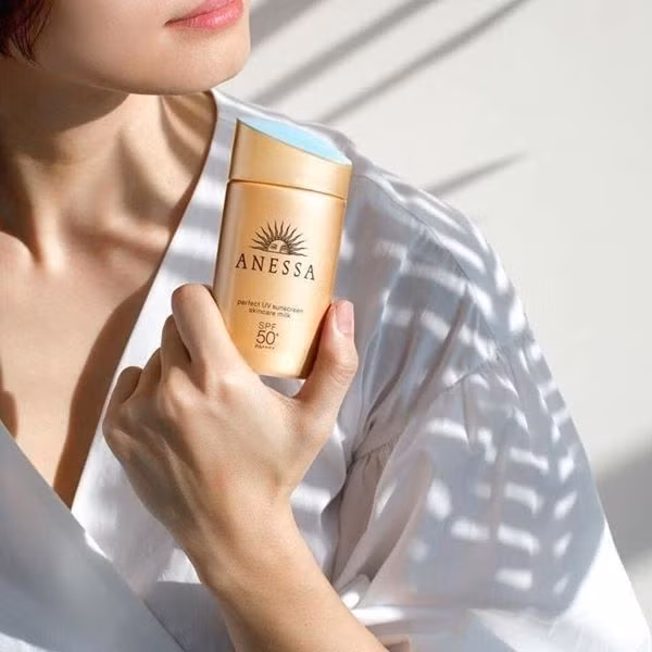 perfect-uv-sunscreen-skincare-milk-2.jpg