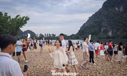 Du lịch Ninh Bình đạt doanh thu nghìn tỷ dịp nghỉ lễ Quốc khánh 2/9