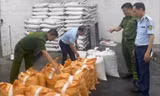 Quản lý thị trường Hà Nội xử lý 245 vụ vi phạm an toàn thực phẩm