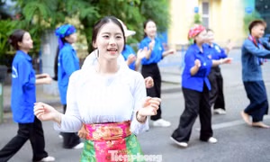 Trải nghiệm văn hóa truyền thống, sản phẩm thủ công ở không gian 70 năm Hội LHTN Việt Nam