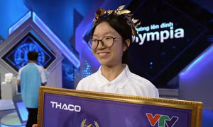 Nữ sinh Vinschool sở hữu điểm SAT top đầu thế giới, ngược dòng giành vòng nguyệt quế Olympia