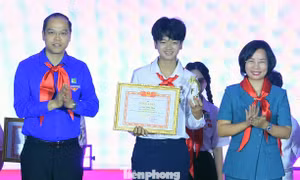 Tuyên dương thiếu nhi Thủ đô tiêu biểu đạt giải thưởng 15/5