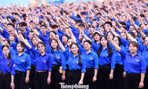 Tuổi trẻ Việt Nam tiên phong hành động vì hệ sinh thái số an toàn cho người Việt