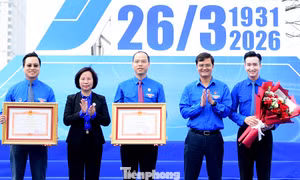 Thành Đoàn Hà Nội vinh dự nhận Bằng khen của Thủ tướng, tuyên dương 95 cán bộ tiêu biểu