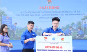 Tuổi trẻ Ninh Bình ủng hộ, đồng hành với thanh thiếu nhi vùng biên giới