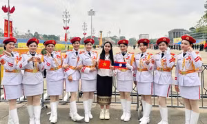 'Cô gái Lào yêu Việt Nam' làm cầu nối lan tỏa văn hóa