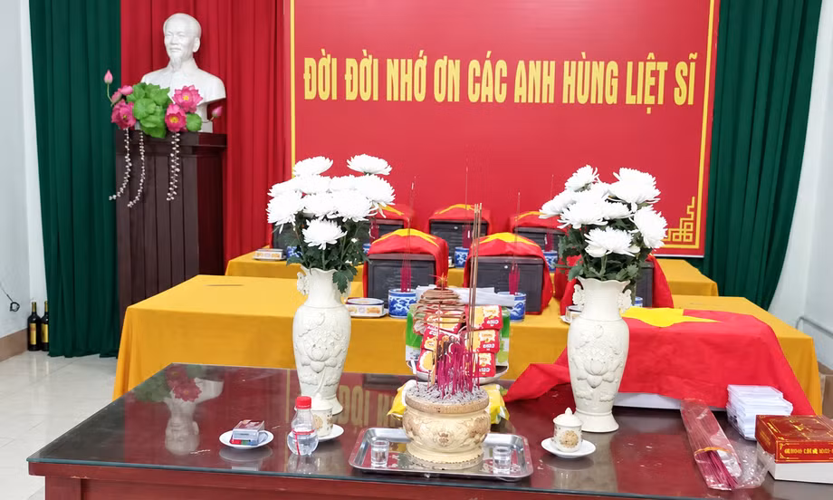 Tìm thấy 8 hài cốt liệt sĩ cùng nhiều di vật ở Quảng Trị 