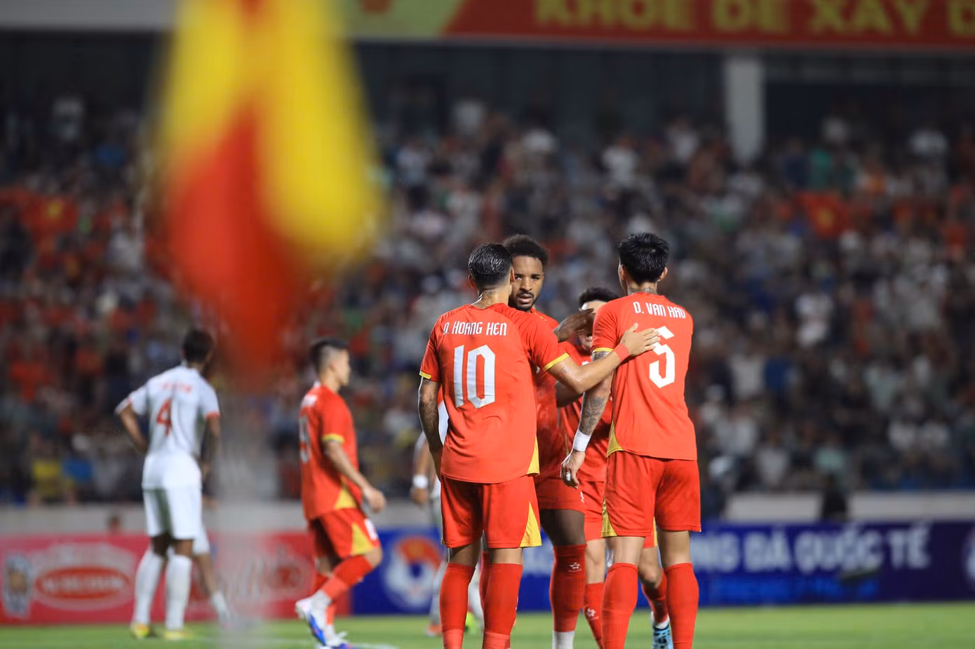 viet-nam-myanmar-6.jpg