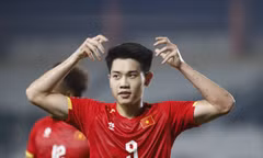 Đình Bắc chấn thương, thêm một trụ cột của đội tuyển Việt Nam báo tin không vui 