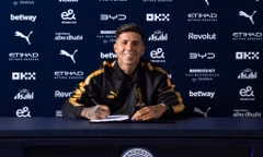 CLB Argentina kiếm về gần 50 triệu bảng nhờ 'ăn theo' Enzo Fernandez