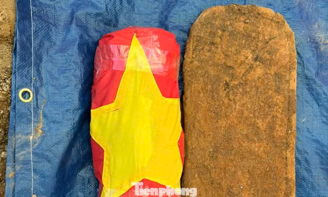 Từ tấm bia mộ khắc chữ ở Lào, hé lộ thông tin liệt sĩ quê Hà Tĩnh