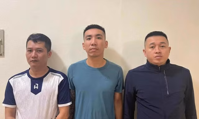 Đánh đập, ép người khác viết giấy vay nợ 400 triệu đồng