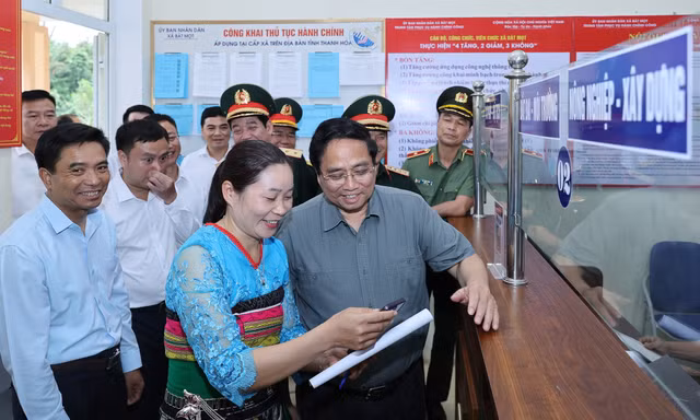 Thủ tướng Phạm Minh Chính: Cần bố trí hiệu quả cán bộ khi vận hành chính quyền 2 cấp