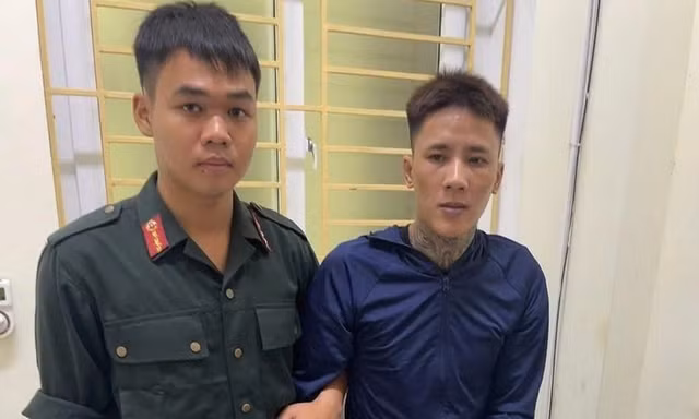Vừa trộm 29 điện thoại, 'đạo chích' gặp ngay cảnh sát 