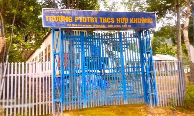 Xôn xao vụ bổ nhiệm hiệu trưởng sau sáp nhập trường học ở Nghệ An