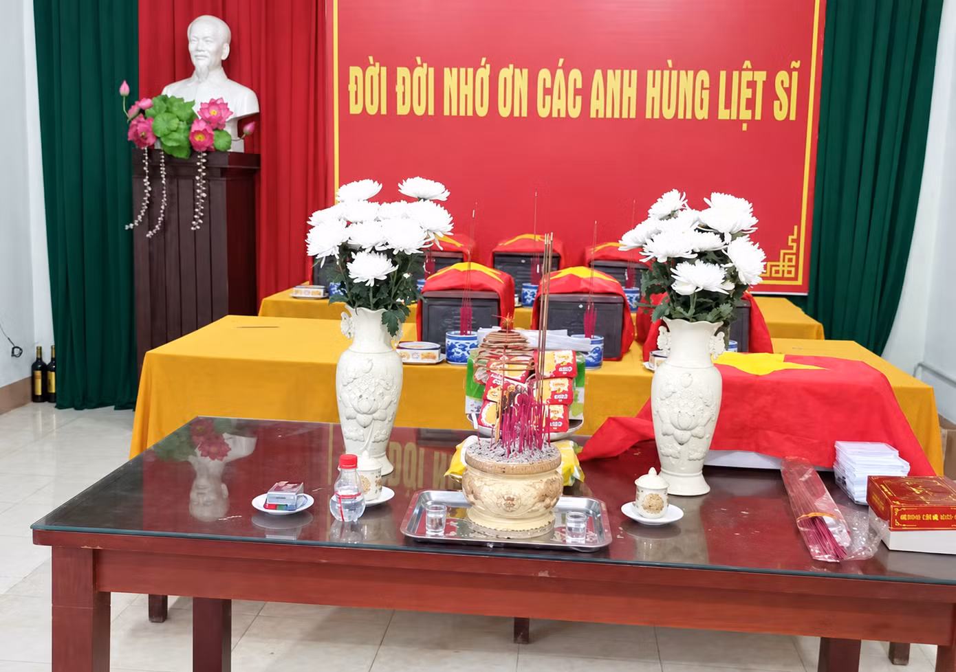 9f25bedc-3a28-472a-ba98-b04ee47dae86.png