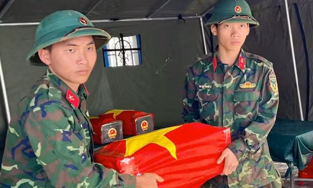 Quy tập 6 hài cốt liệt sĩ về Nghĩa trang Liệt sĩ Đà Lạt