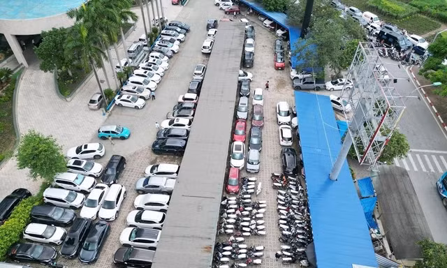 Hà Nội đề xuất xây dựng 3 bãi đỗ xe tại các cửa ngõ 