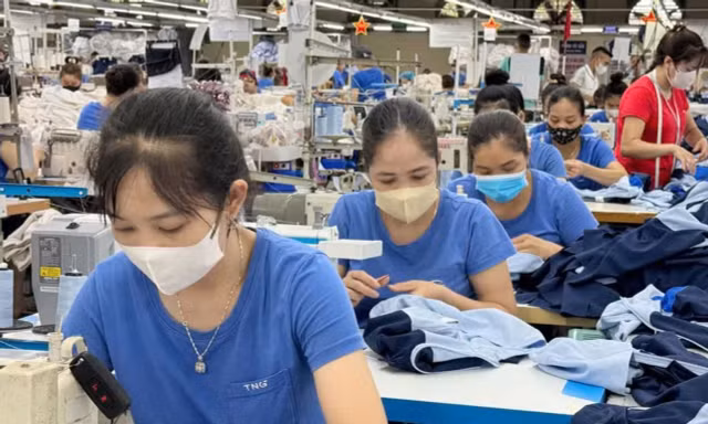Gần 2.000 doanh nghiệp rút khỏi Thái Nguyên 