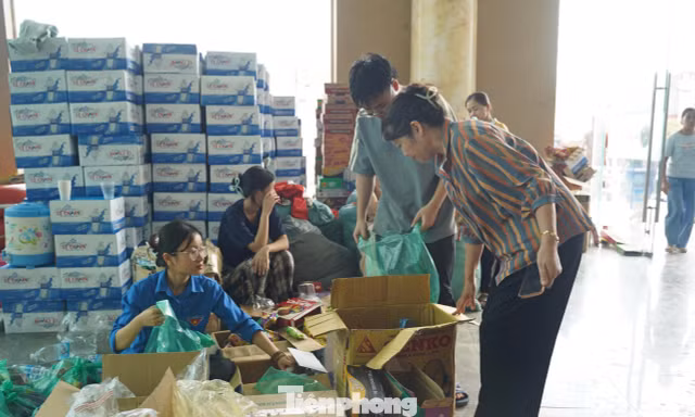 Nơi điều phối những tấm lòng yêu thương ở Thái Nguyên sau lũ dữ
