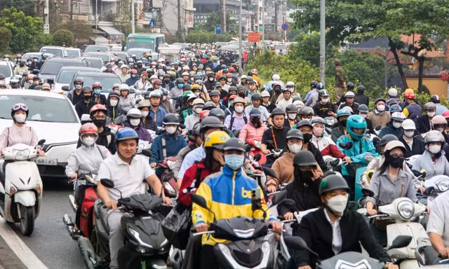 Hà Nội xem xét thông qua Đề án Vùng phát thải thấp, thí điểm cấm xe máy xăng theo giờ từ 1/7