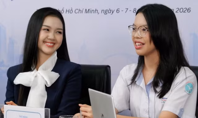 Thủ khoa