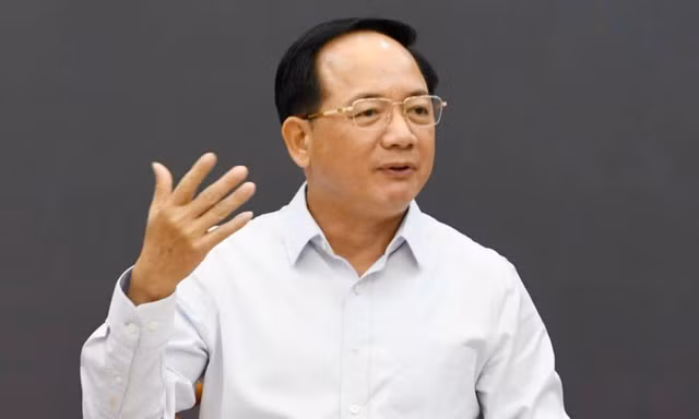 Việt Nam có 'mang chuông đi đấm xứ người' được không?