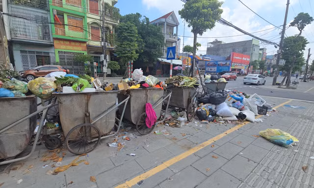 Thái Nguyên: Rác thải sinh hoạt ùn ứ do đơn vị thu gom dừng tiếp nhận