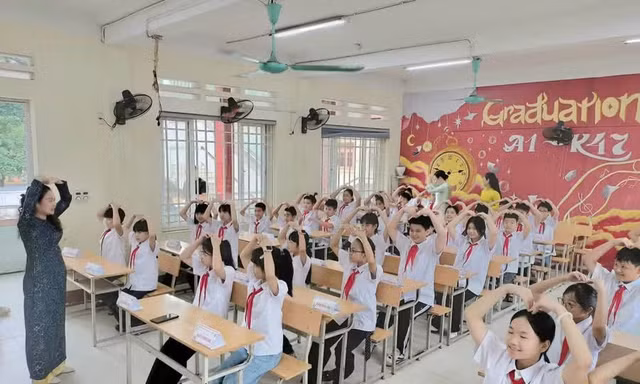Thái Nguyên thiếu gần 6.000 giáo viên, nhân viên