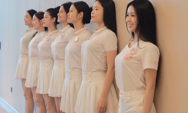 Bên trong phòng tập của 53 cô gái Hoa hậu Việt Nam 