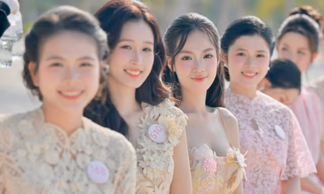 25 cô gái chứng tỏ bản lĩnh catwalk