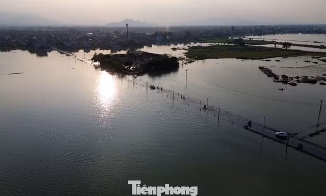 Chủ tịch Hà Nội: Ngập úng kéo dài sẽ khó triển khai đường sắt đô thị tại khu vực phía Tây