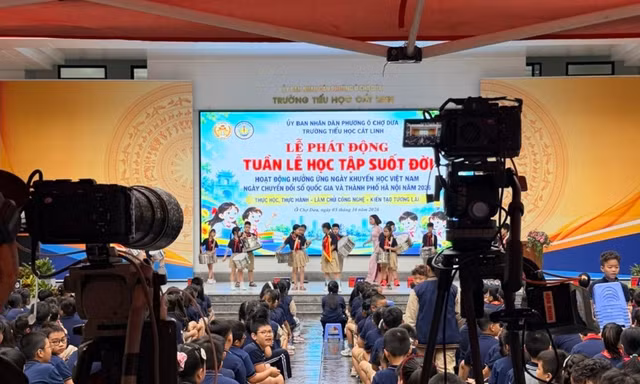 Phường ở Hà Nội thu hút 18.000 lượt xem một phiên livestream