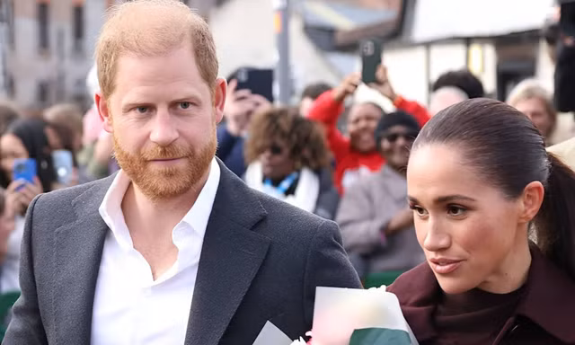 Sức ép bủa vây Harry và Meghan