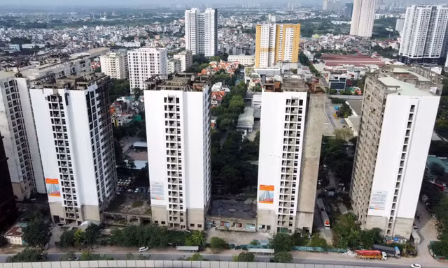 Chủ tịch Hà Nội: Nghiên cứu nâng chất lượng nhà tái định cư đồng bộ với nhà thương mại