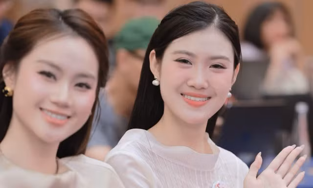 Chung khảo Hoa hậu Việt Nam tiếp tục chọn sân khấu ngoài trời