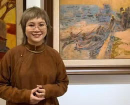 Chị Mai Hoa, sinh năm 1987, thủ khoa đầu ra Trường Đại học Mỹ thuật Việt Nam. Ảnh: NVCC