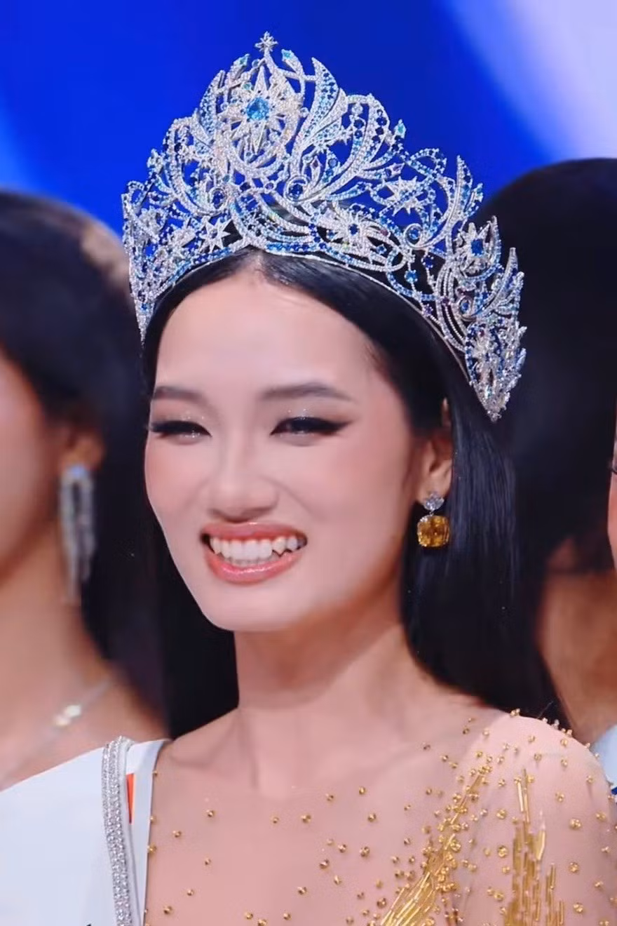 Nguyễn Quỳnh Anh đăng quang Miss Universe Vietnam 2026 
