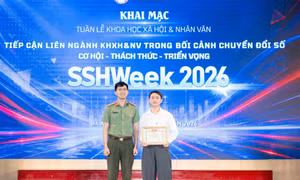 Nam sinh trường Nhân văn phát triển hệ thống AI dự báo điểm chuẩn đại học cập nhật theo thời gian thực