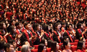 Không lấy riêng tỷ lệ người học khá, giỏi, tỷ lệ tốt nghiệp hoặc kết quả thi làm căn cứ khen thưởng