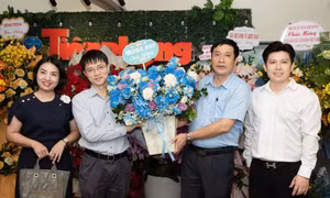 Trường Đại học Khoa học - Đại học Thái Nguyên (TNUS) chúc mừng Báo Tiền Phong nhân ngày Báo chí Cách mạng