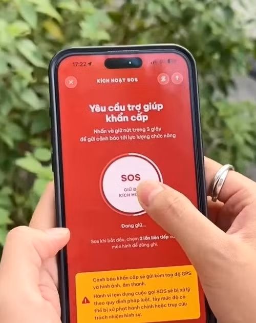 Bấm nút SOS trên iHanoi, kết nối công an trong 3 giây 