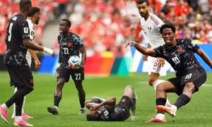 TIN NÓNG WC 2026: Canada hủy diệt Qatar 6-0 – Chấn thương kinh hoàng, 2 thẻ đỏ và mưa bàn thắng