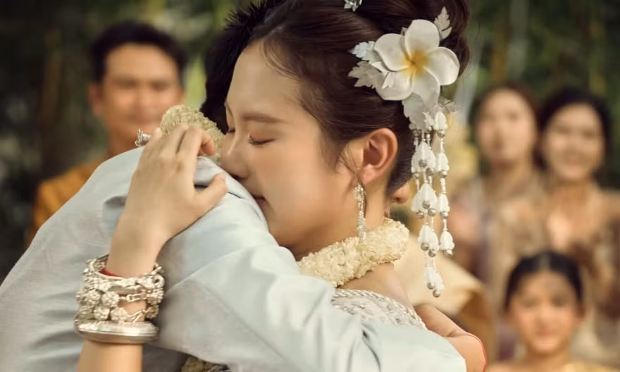 Đám cưới Phương Mỹ Chi vẫn hot