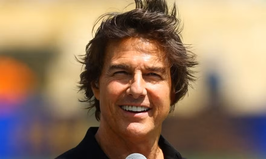 Tom Cruise bị chỉ trích