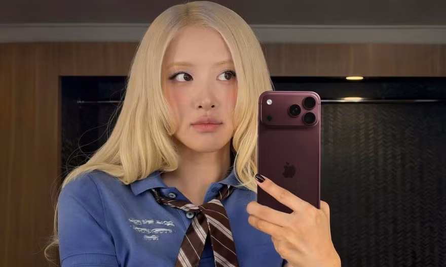 Rosé (BlackPink) bị chê